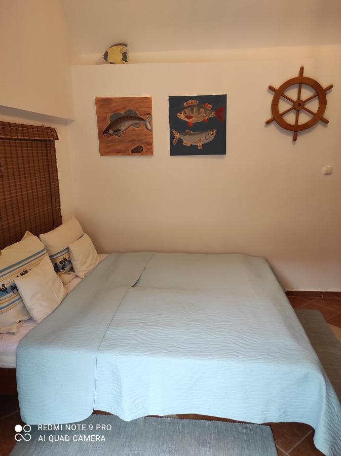 Kis Apartmanhaz Balatonfured Luaran gambar